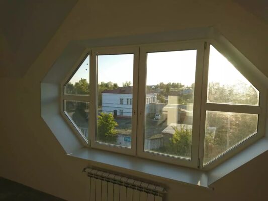 Нестандартні вікна (арочні, трапеції, трикутники)