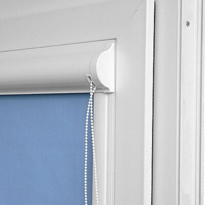 Тканинні ролети закритиого типу